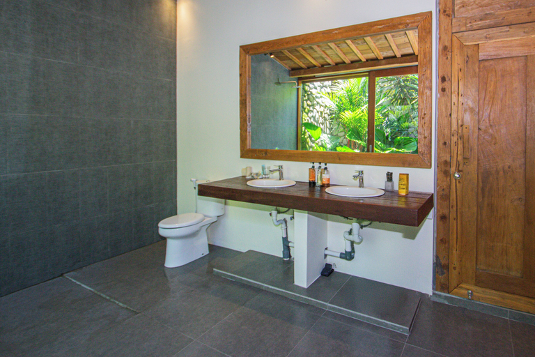 Bathroom 3, Seseh Beach Retreat Villas, Badung
