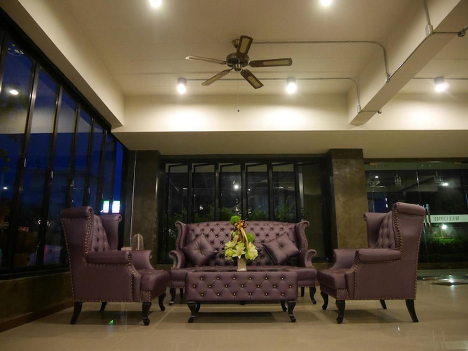 Public Area, Green Garden Place, Muang Udon Thani