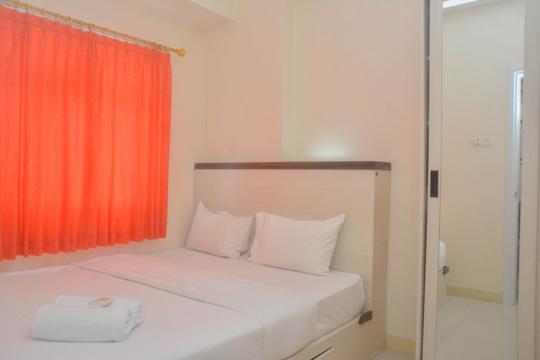 Guestroom 4, Comfy And Best Deal 2Br At Green Pramuka City Apartment, Jakarta Pusat