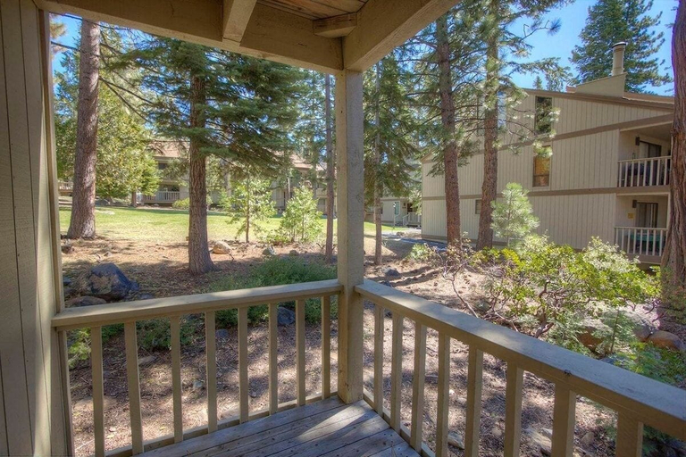 Property grounds, Kingswood Cornerview 4 Bedroom Home by RedAwning, Placer