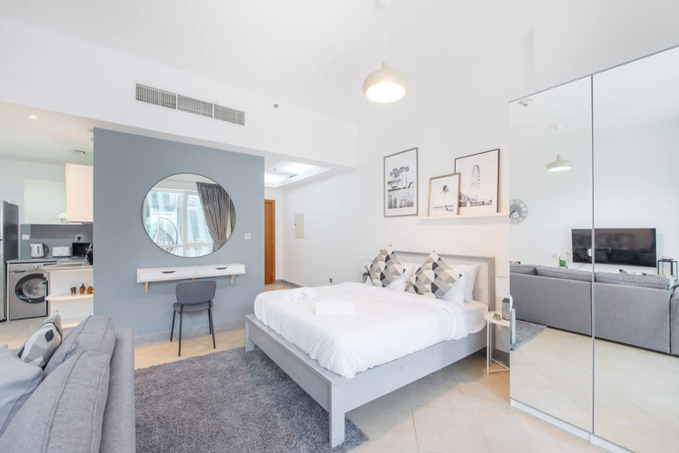 Room 4, Prime Studio Stay in Barsha Heights, Dubai