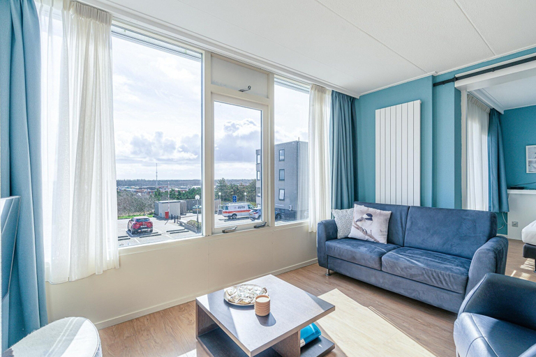 Living room 3, 2 Person Apartment With Island View, Texel