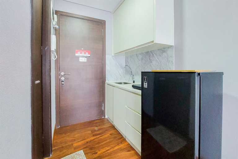 Others 2, Good And Elegant Studio At Pacific Garden Apartment, Tangerang