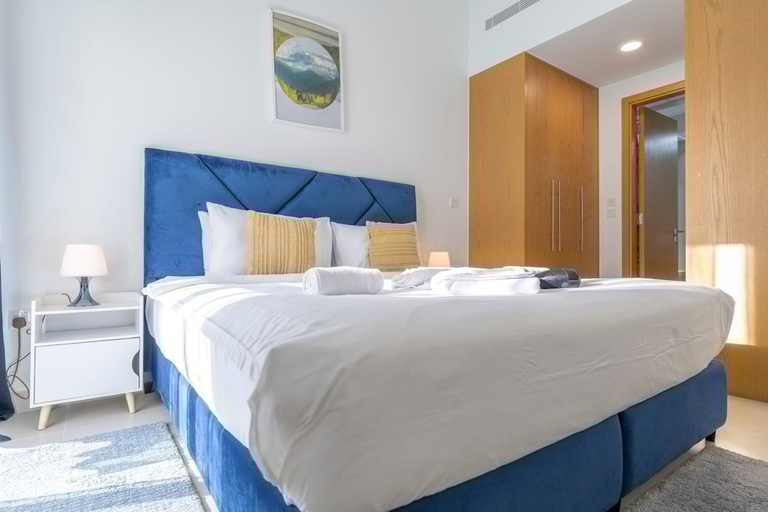 Room 5, Peaceful 1-bedroom Apartment for 4 in Downtown, Dubai
