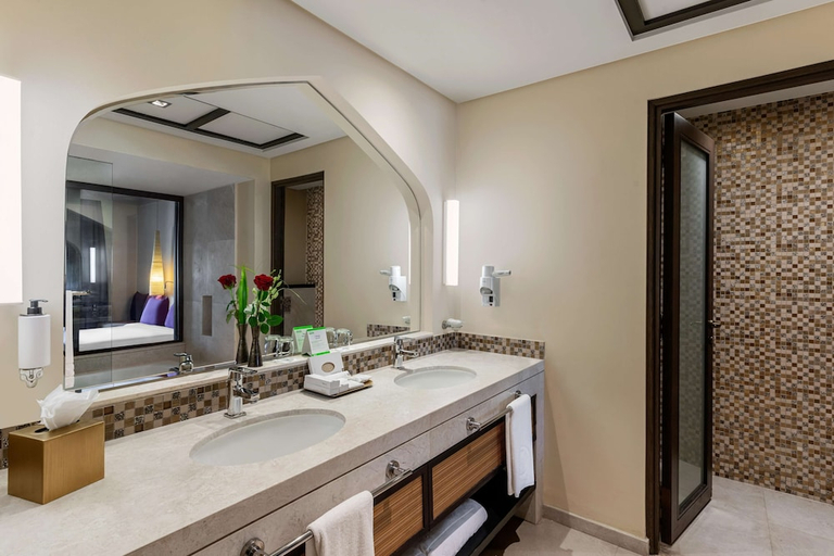 Bathroom 4, Salalah Rotana Resort, Taqah
