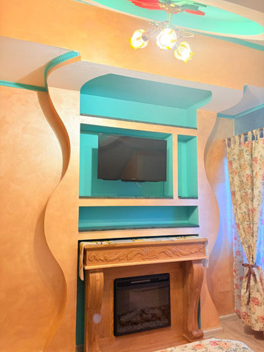 Bedroom, Leaganul Bucovinei, Suceava