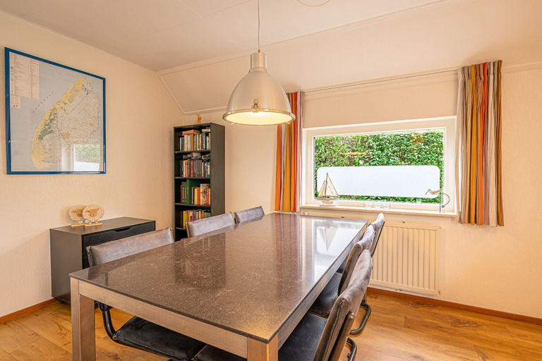 Living room 3, Villa With Finnish Sauna and Outdoor Shower, Texel