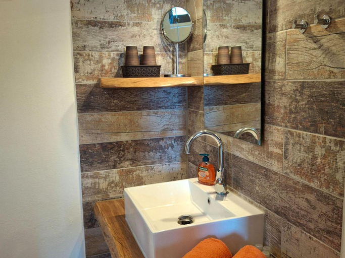 Bathroom 3, Holiday Home Nadira, Erdut