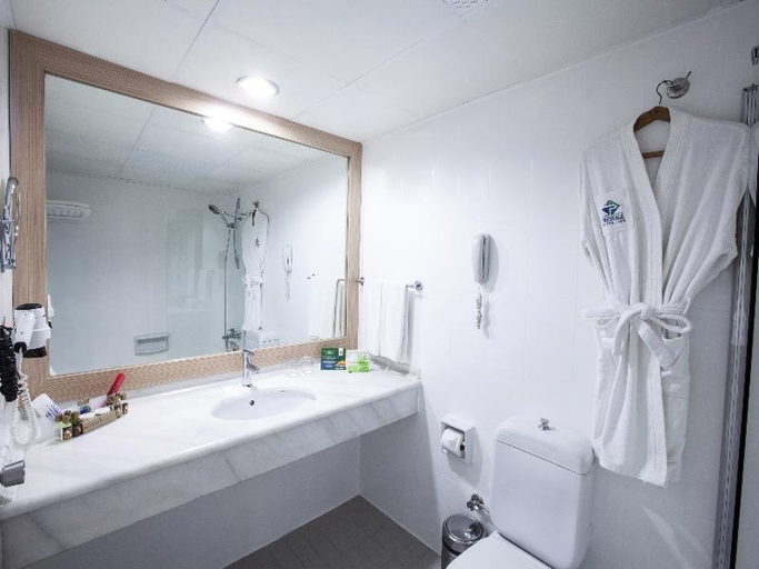Bathroom 5, MEGASARAY RESORT SIDE, Manavgat