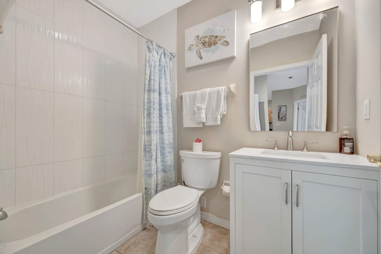Bathroom 5, Waterfront 3B Balcony Hot Tub Pool Near Beach, Pinellas