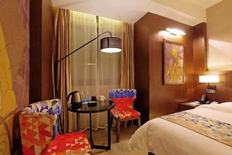 Bedroom 1, Zmax Changzhi Bayi Square, Changzhi