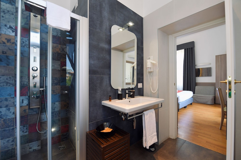 Bathroom 5, Suites Farnese Design, Rome