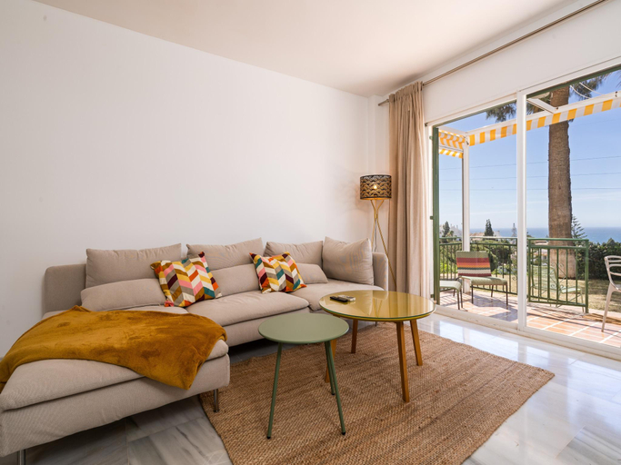 5, Apartment in Mijas Costa near Beaches, Málaga