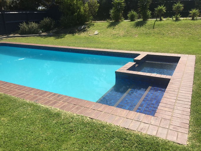 Sport & Beauty, Point Lonsdale Guest House, Queenscliffe