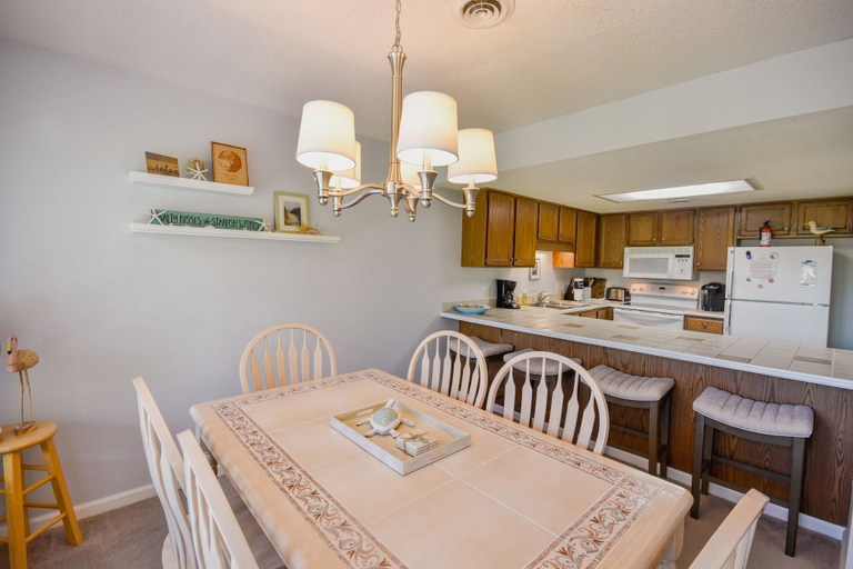 Dining, Hermitage 1g 2 Bedroom Condo by RedAwning, Horry