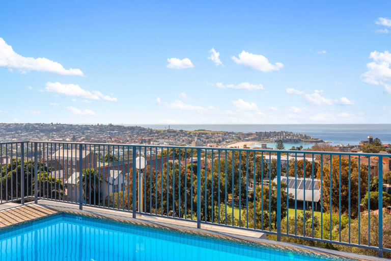 Pool 5, Bondi Studio Apartment with Pool & Rooftop Views, Sydney