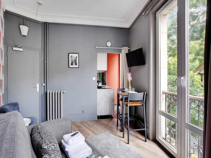 Others 2, Peaceful studio - 2P -Near the Canal Saint-Martin, Paris
