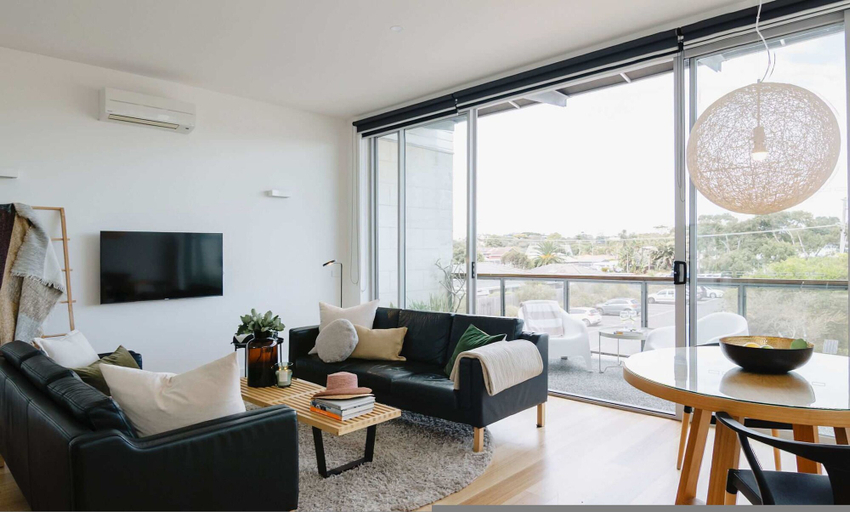 Room 3, Aquabelle Six - the Perfect Rye Couples Retreat, Melbourne