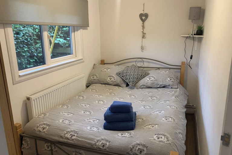 Bedroom 3, 2-bed Cabin Sleeps 4 -small Pets Ok -free Parking, Denbighshire