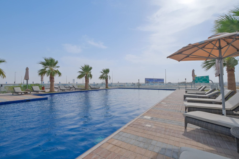 Room 3, Tranquil 1BR Hideaway in Damac Hills, Dubai