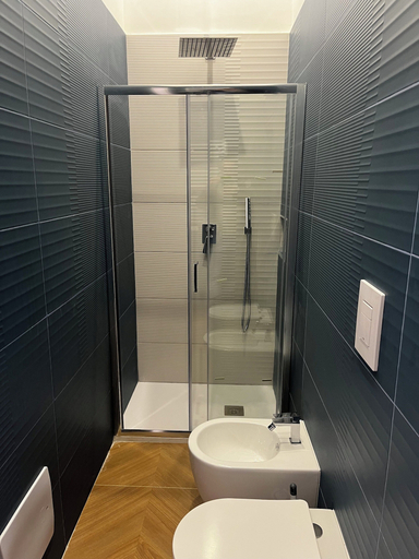 Bathroom 4, Dimora Merliani, Napoli
