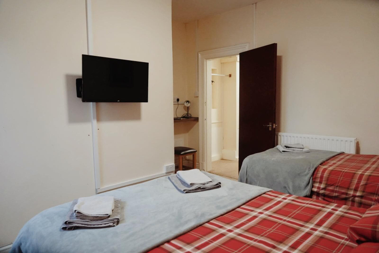 Bedroom 3, The Waverley Hotel, Cheshire East
