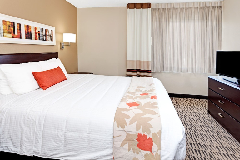 Bedroom 3, MainStay Suites Chicago Schaumburg, Cook