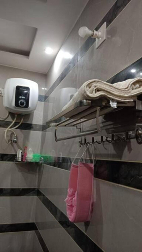 Bathroom 2, The Great Escape, Amritsar