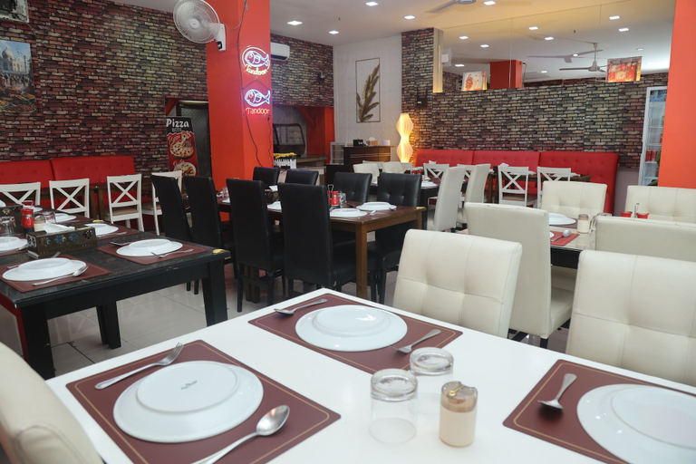 Food & Drinks 5, Bellevue Ocean Patong, Pulau Phuket
