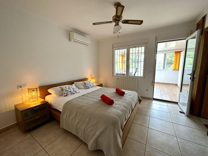 Room 4, Casa Maria Three Bedroom Villa in Javea, Alicante