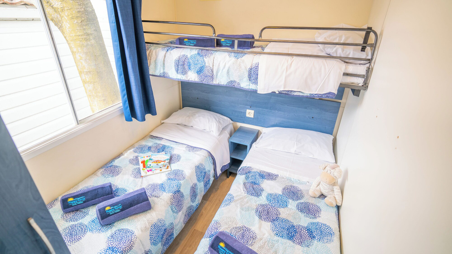 Bedroom 3, HappyCamp Mobile Homes Camping Apollonia, Crete
