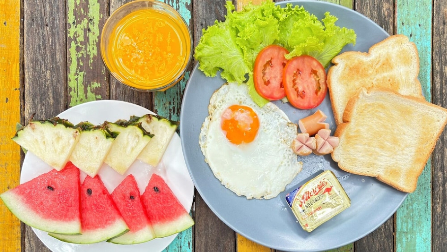 Food & Drinks 4, Here We Go Bangkok, Phra Nakhon