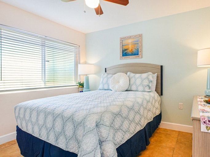 Bedroom 2, Bella Sirena Inn, Pinellas