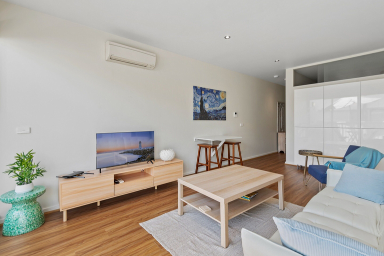 Living room 2, Stylish North Melbourne Stay, Melbourne