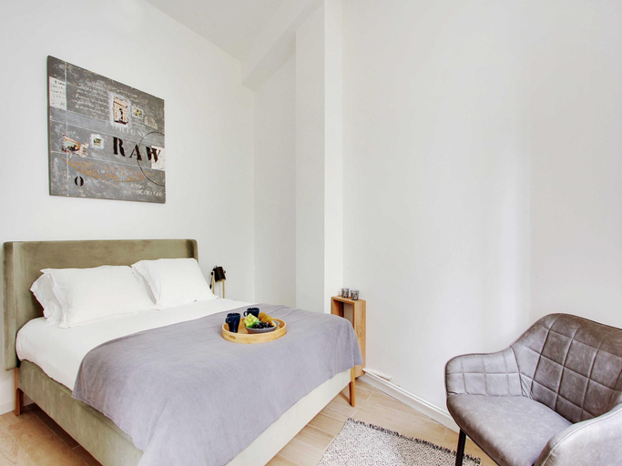 Bedroom 4, Modern Apartment - 1br/4p - Le Marais, Paris
