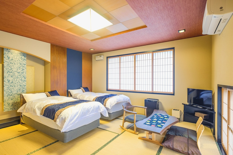 Bedroom 2, Asahiya, Takaoka