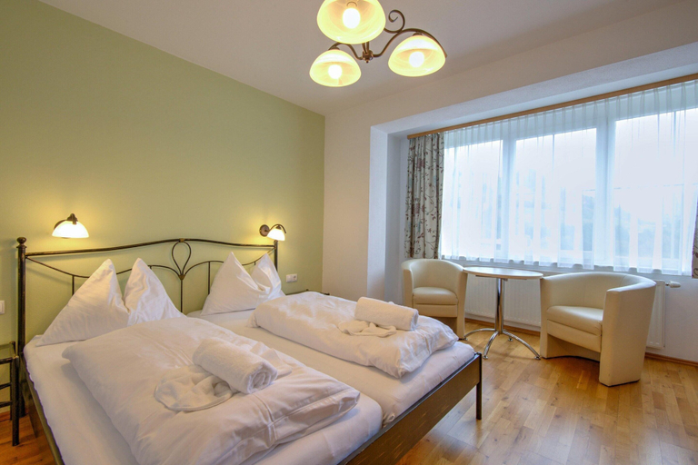 Room 4, Vicky Apartment - Central, Mountain Stay, Kufstein