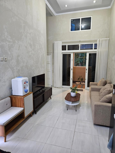 Others 3, Villa Hollandia, Kulon Progo