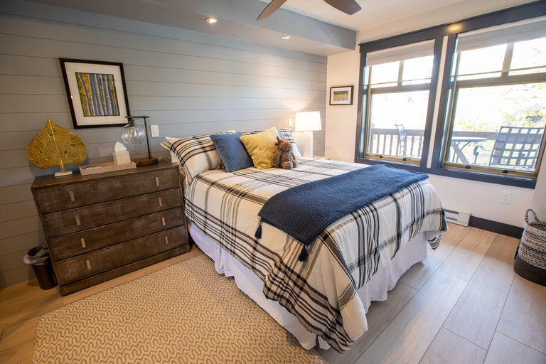 Room 2, 1303 - Two Bedroom Deluxe Eagle Springs West 2 Condo by RedAwning, Salt Lake