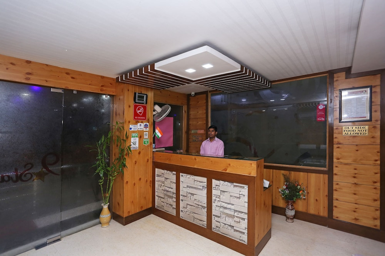 Others 5, Star Hotel, Agra