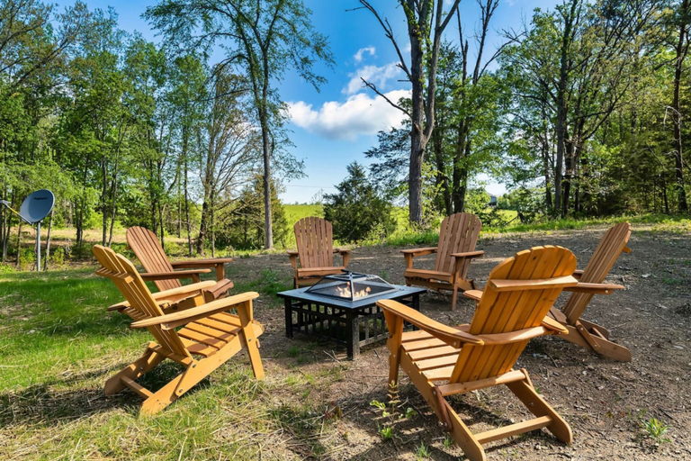 Room 5, Mountain Cabin Getaway Jacuzzi Stunning Views, Sevier