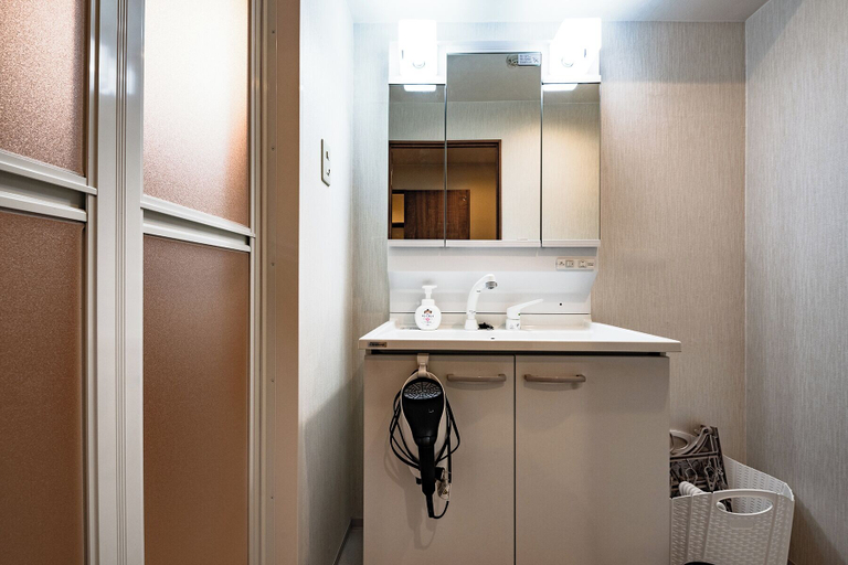 Bathroom 4, Crice Hotel Namba II, Osaka