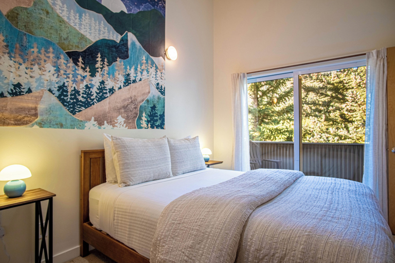 Room 4, 2bd, 2BA Ketchum Condo Newly Remodeled & Central, Blaine