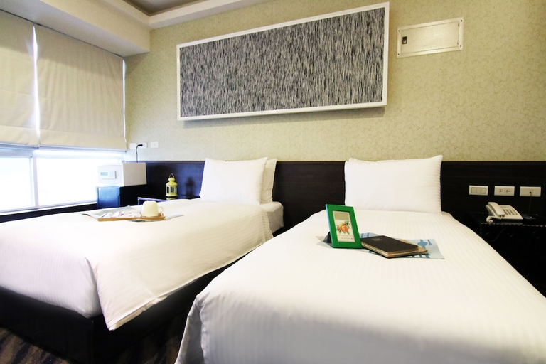 Bedroom 2, Hotel 6 - Ximen, Taipei City
