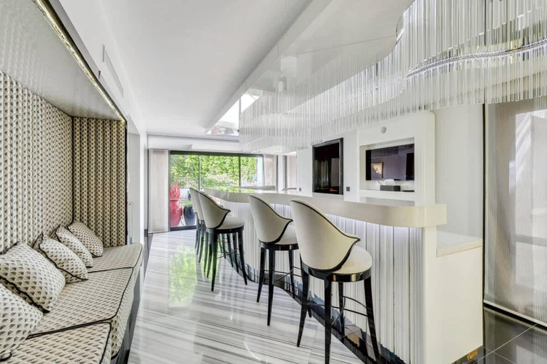 Room 3, Exceptional Apartment - Near Eiffel Tower, Paris
