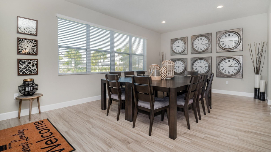 Dining 5, Solterra Resort 9 Bedroom Private Pool Home Sleeps 24 9 Home, Polk