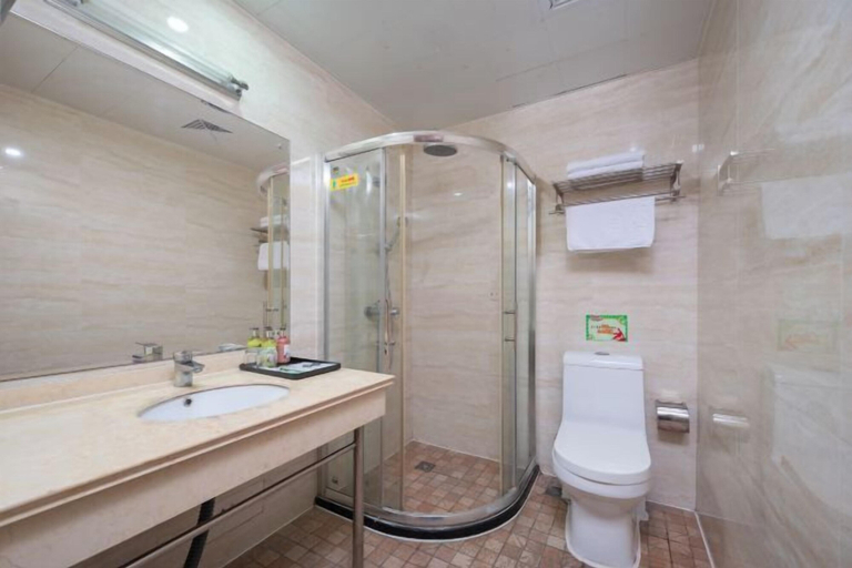 Bathroom 4, Shencheng Hotel (Xuancheng RT Mart Branch), Xuancheng