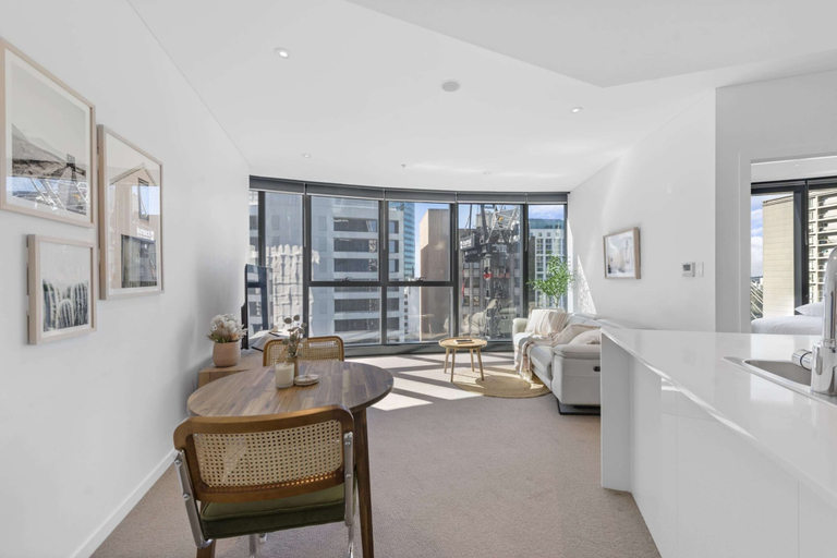 Private kitchen 2, Stylish 1-bed Apartment in Heart of Brisbane, Brisbane
