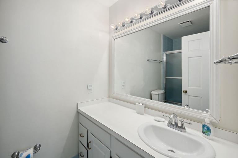 Bathroom 3, Hellenic Haven 6 Bedroom Home, Georgetown