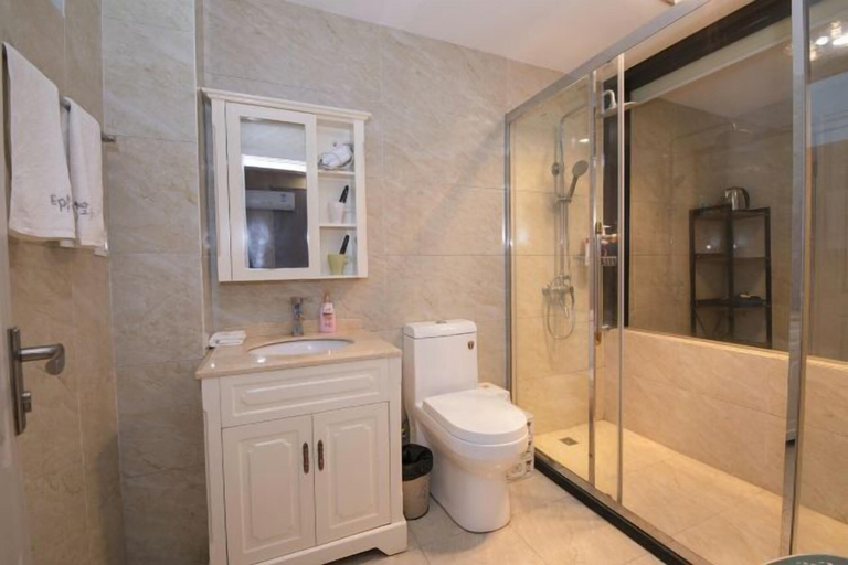 Bathroom, Yin Xiang Jiang Nan Inn, Wuxi